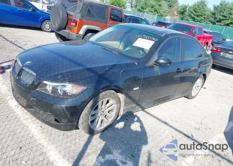 2006 BMW 325I z USA, uszkodzony, nr VIN WBAVB13506KX38579